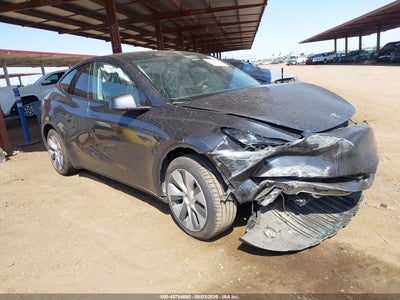 7SAYGDED1RF****** · 2024 TESLA MODEL Y LONG RANGE SINGLE MOTOR REAR-WHEEL DRIVE/RWD