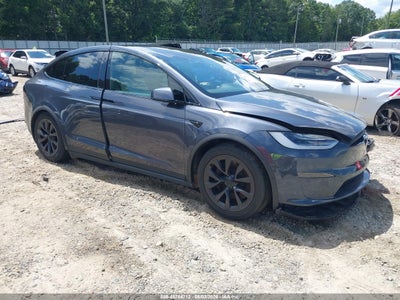 7SAXCBE5XNF****** · 2022 TESLA MODEL X DUAL MOTOR ALL-WHEEL DRIVE