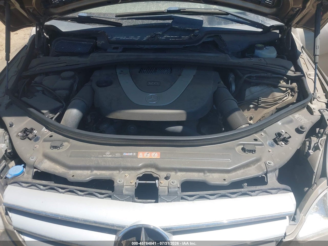 4JGCB56E98A****** · 2008 MERCEDES-BENZ R 350 · 10/11