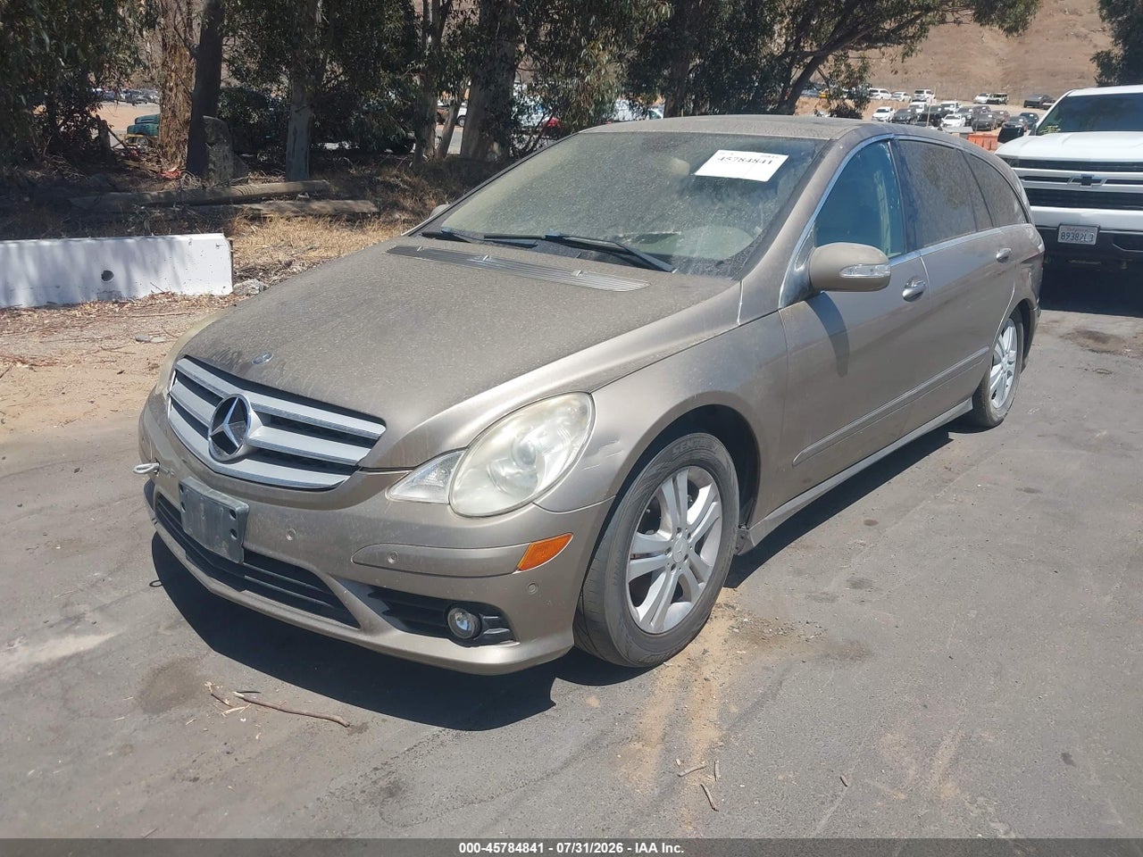 4JGCB56E98A****** · 2008 MERCEDES-BENZ R 350 · 2/11