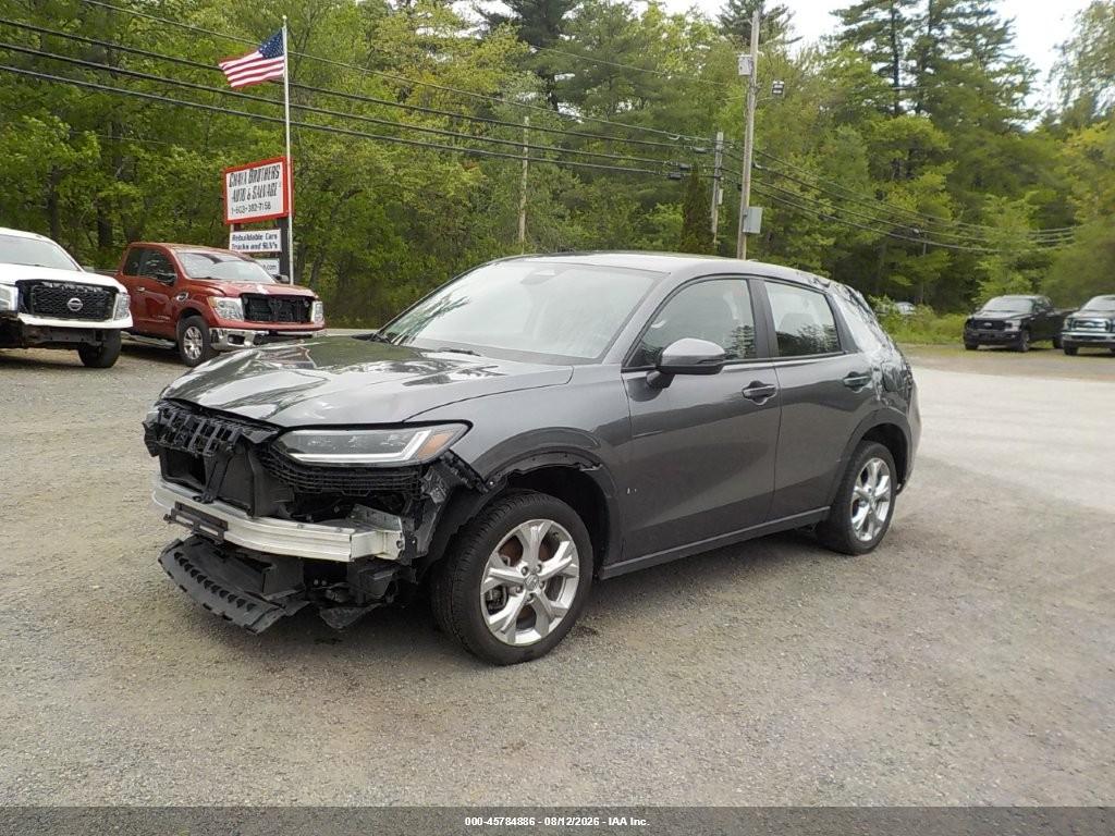 2024 HONDA HR-V AWD LX · 2/10