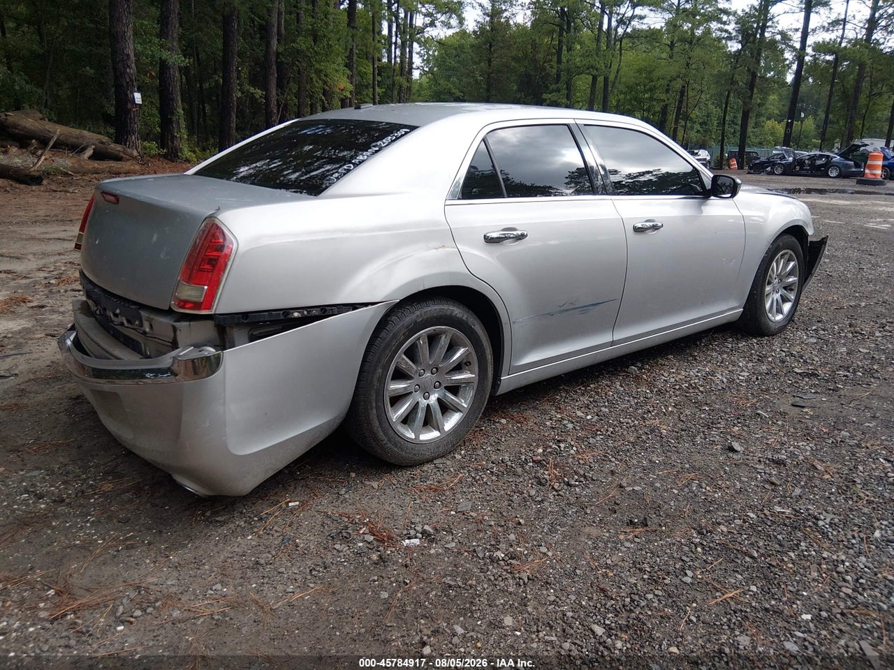 2012 CHRYSLER 300 LIMITED · 4/10