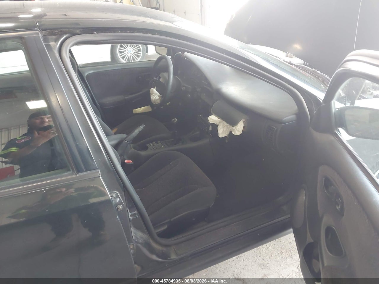 2002 SATURN S-SERIES SL2 · 5/11