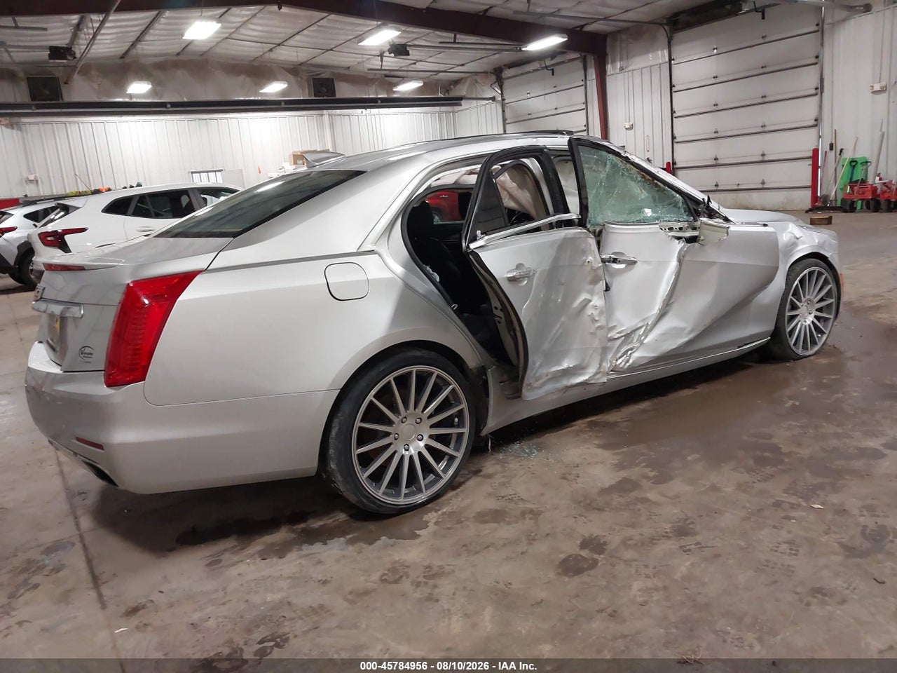 2016 CADILLAC CTS LUXURY COLLECTION · 4/10