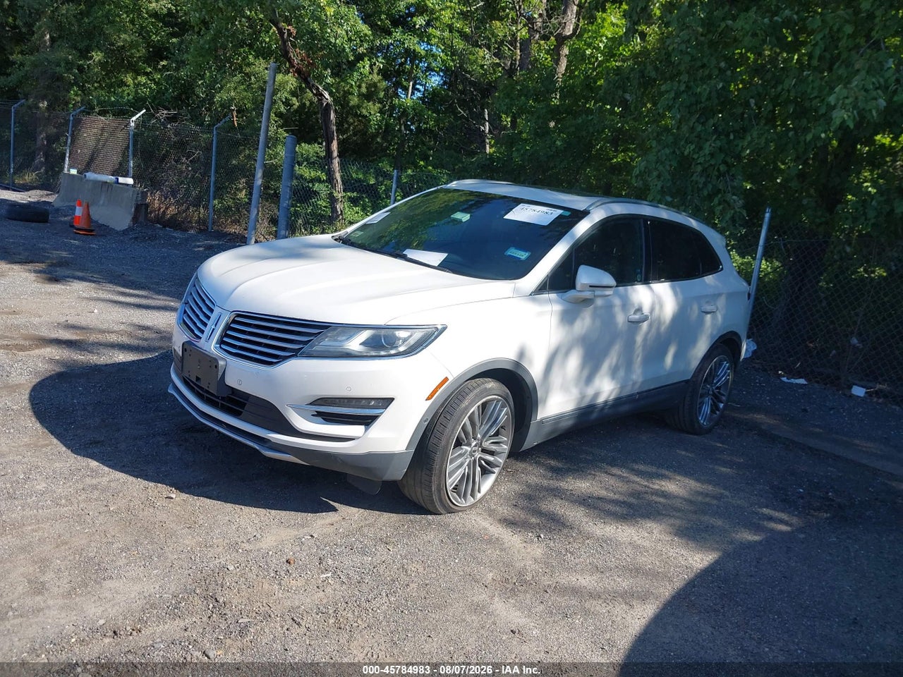 2015 LINCOLN MKC   · 2/10
