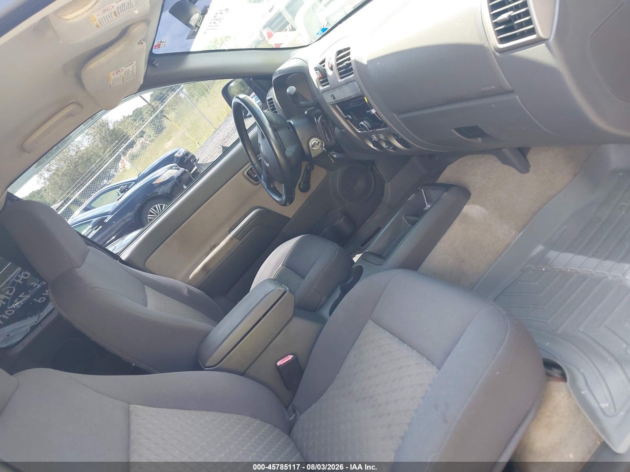 2004 GMC CANYON SLE · 5/11