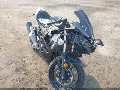 2025 KAWASAKI EX500 A/B