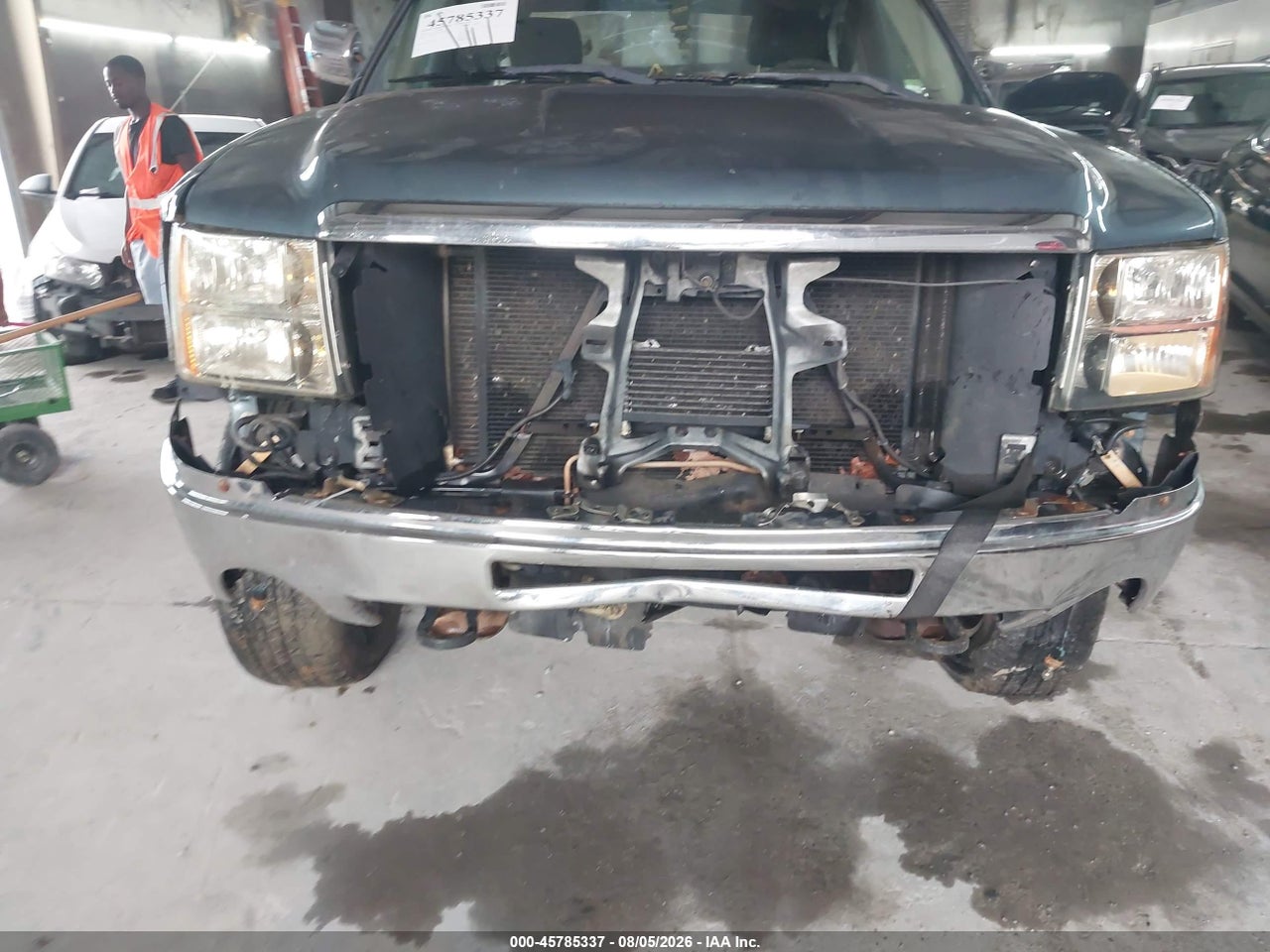 2010 GMC SIERRA 1500 SLE · 6/10