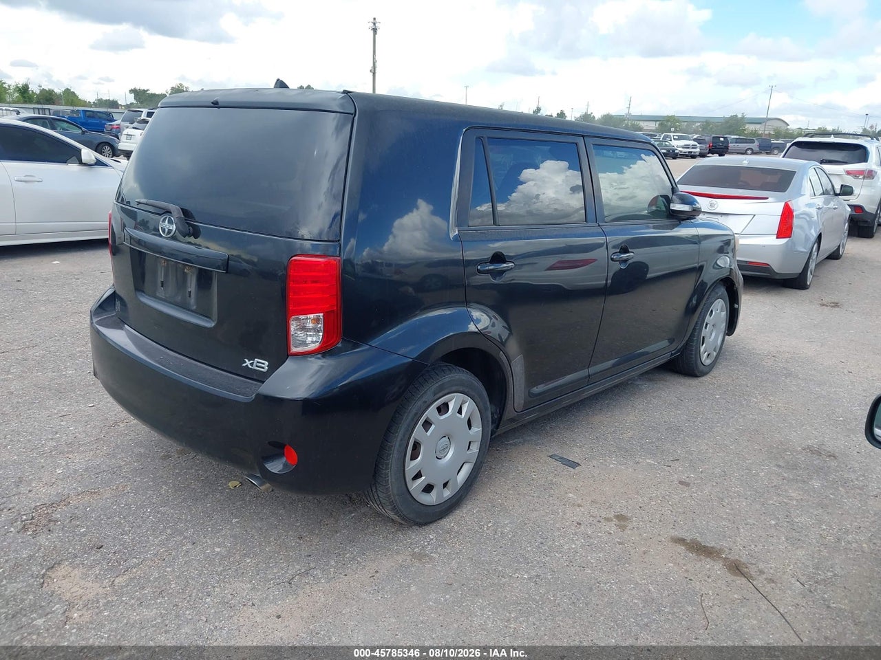 2012 SCION XB   · 4/11