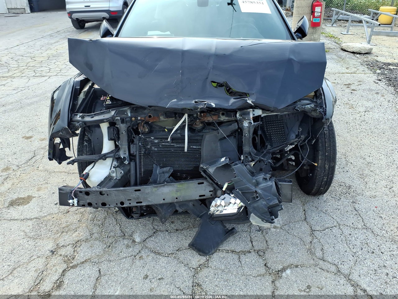 2016 CHRYSLER 300 300S · 6/11