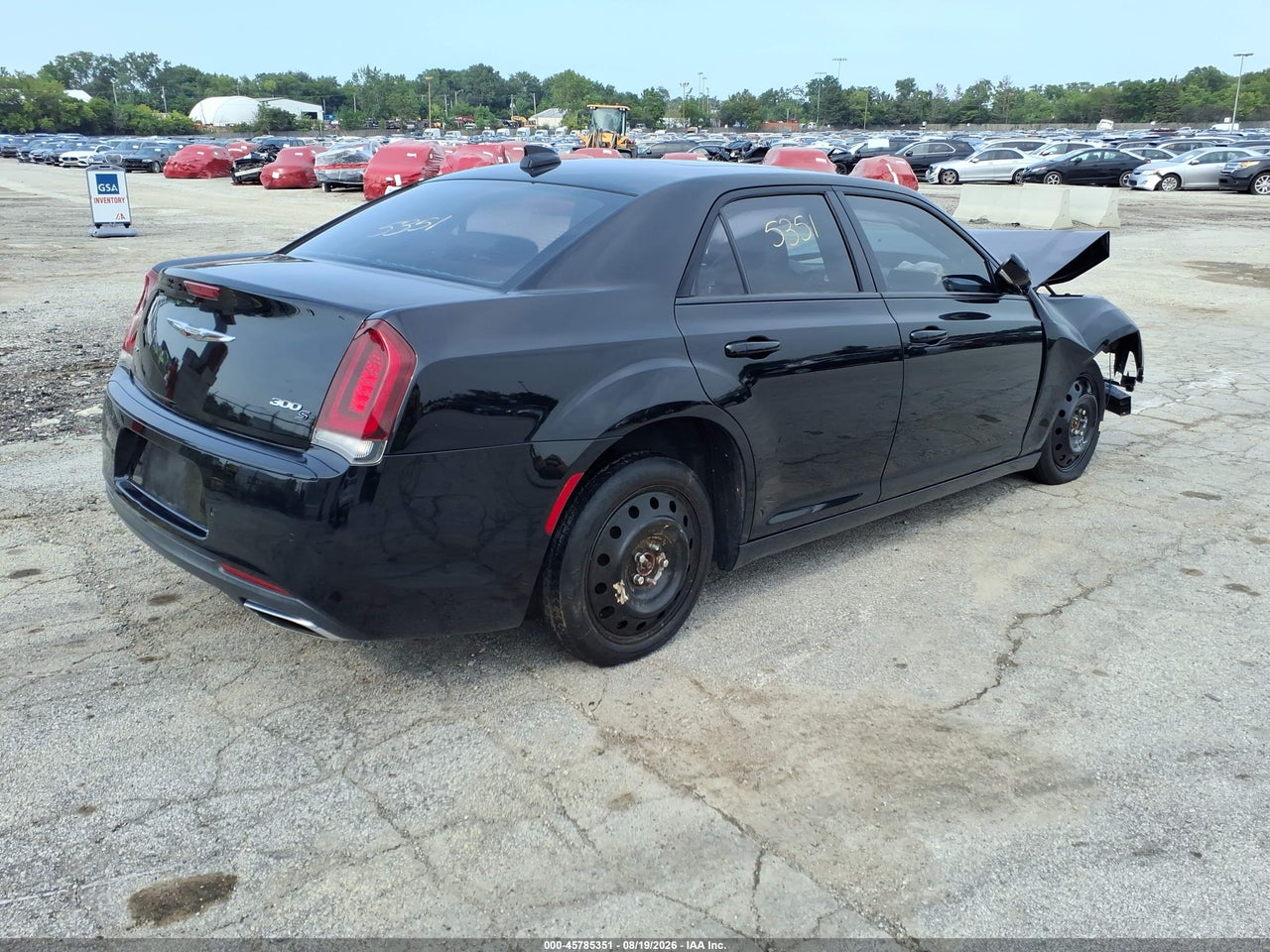 2016 CHRYSLER 300 300S · 4/11