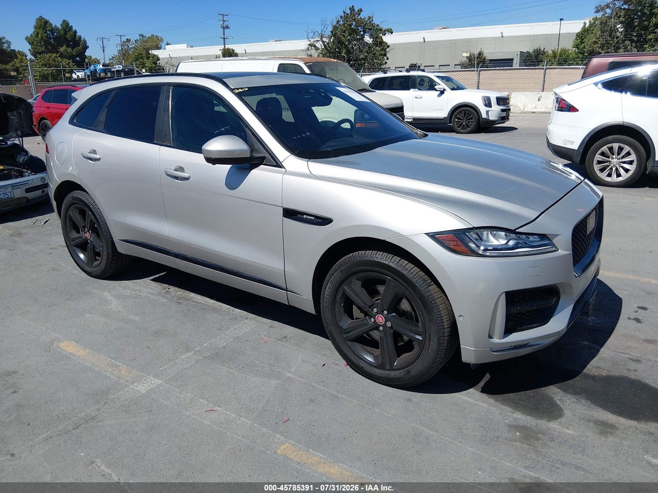 SADCL2BV7HA****** · 2017 JAGUAR F-PACE 35T R-SPORT