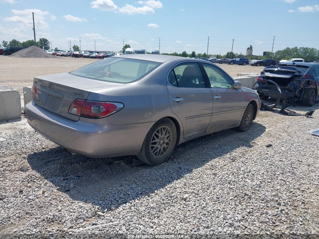 2004 LEXUS ES 330 · 4/10