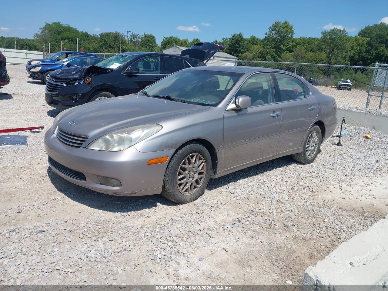 2004 LEXUS ES 330 · 2/10