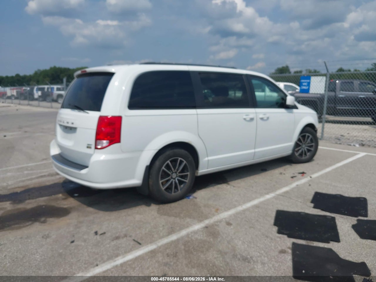 2019 DODGE GRAND CARAVAN GT · 4/11