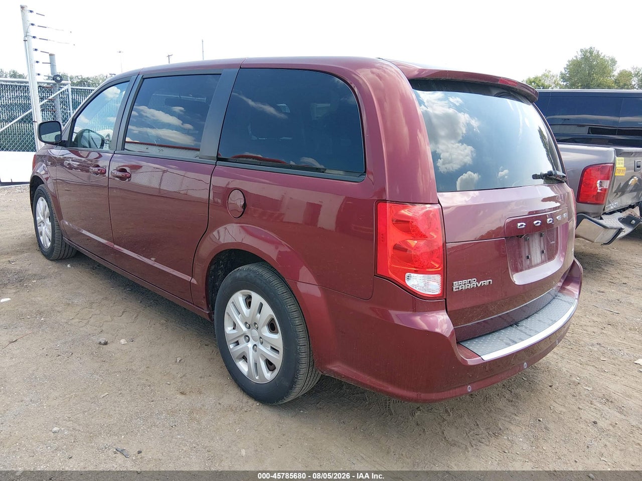 2018 DODGE GRAND CARAVAN SE · 3/11