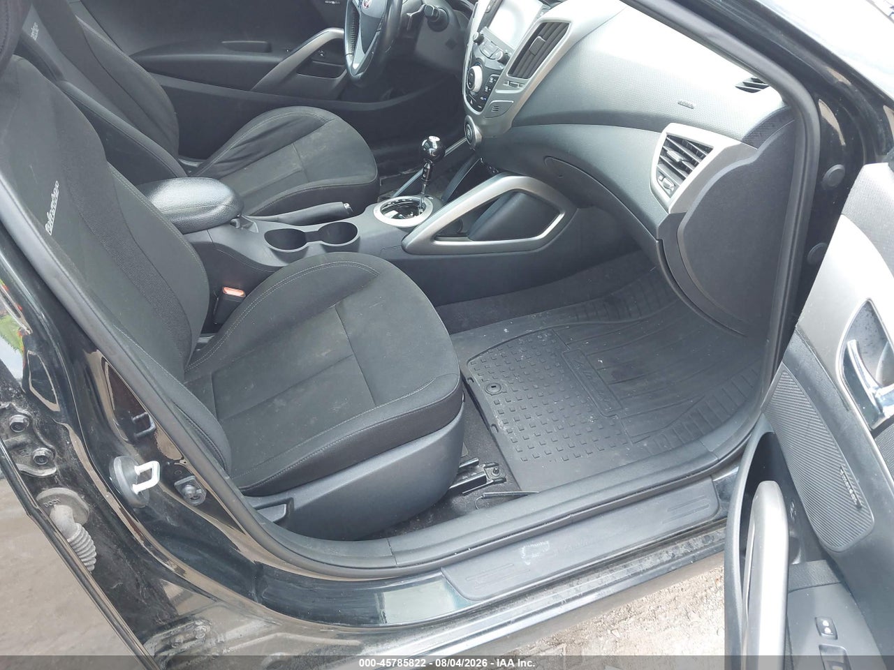 KMHTC6AD0HU****** · 2017 HYUNDAI VELOSTER VALUE EDITION · 5/11