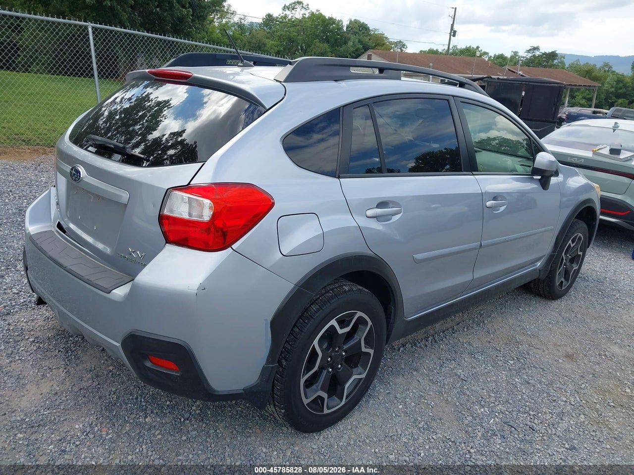 2015 SUBARU XV CROSSTREK 2.0I PREMIUM · 4/11