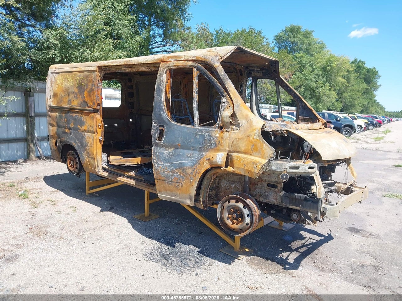 3C6TRVAG6HE****** · 2017 RAM PROMASTER 1500 LOW ROOF 136 WB