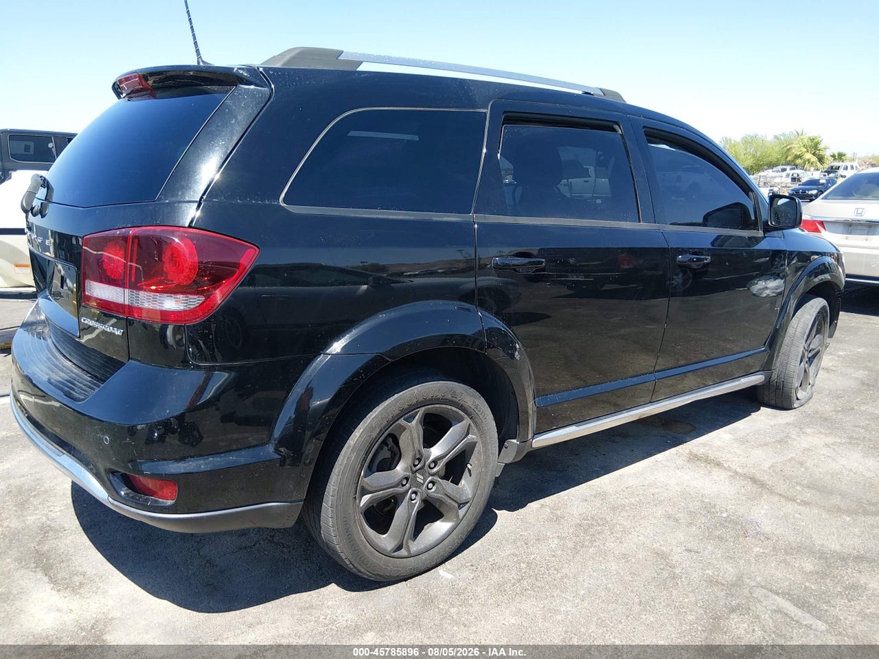 2020 DODGE JOURNEY CROSSROAD · 4/11
