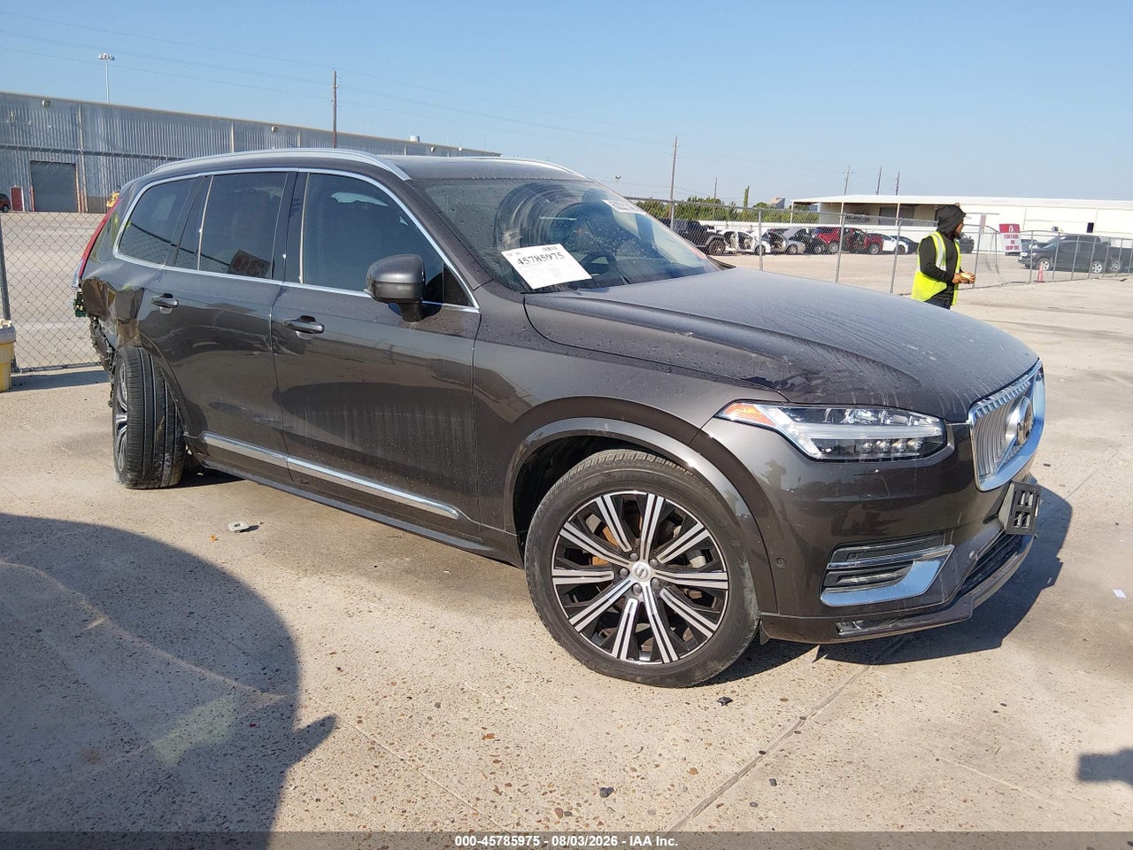 YV4062PN0P1****** · 2023 VOLVO XC90 B6 PLUS 7-SEATER