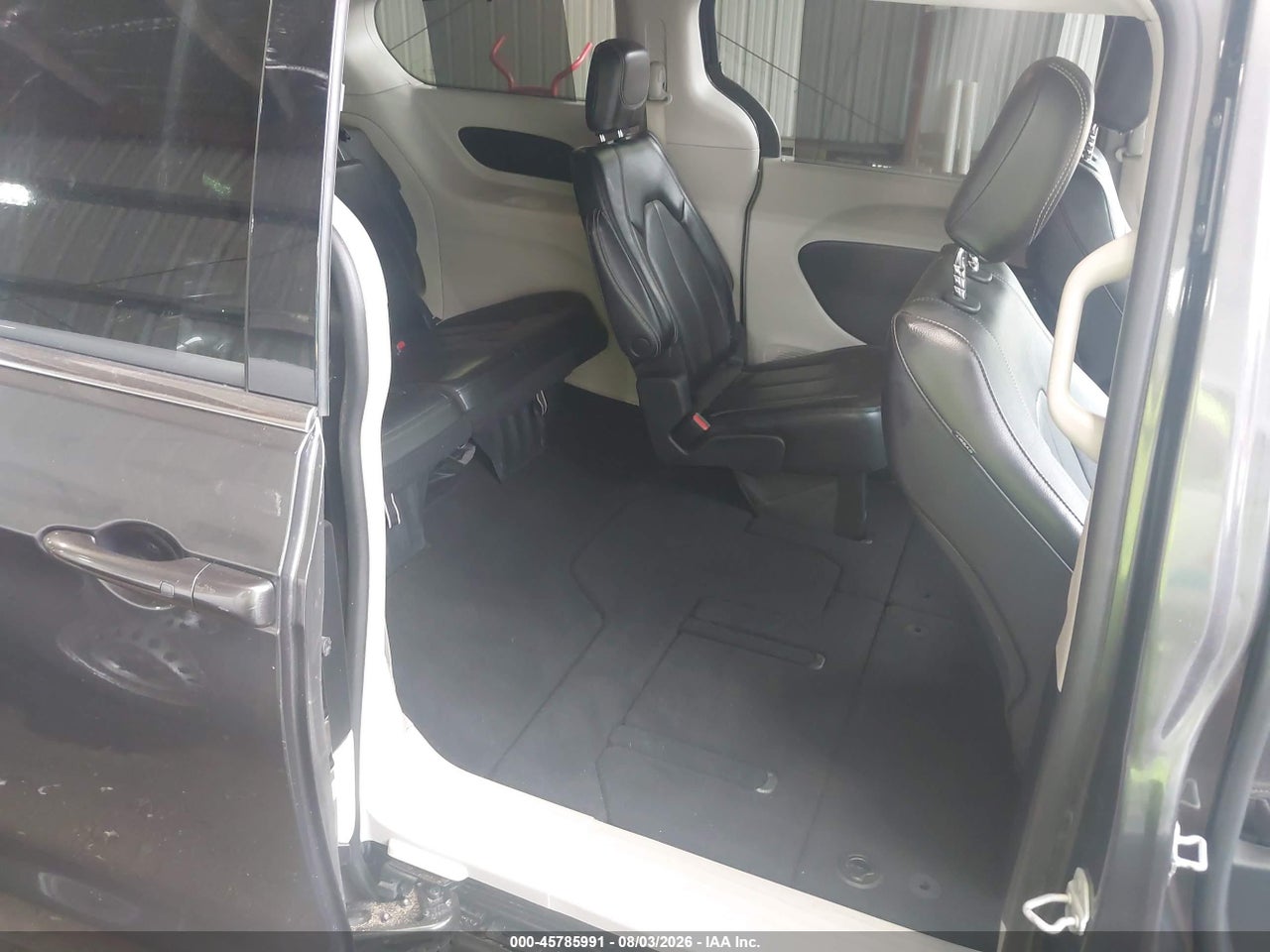 2C4RC1BG9NR****** · 2022 CHRYSLER PACIFICA TOURING L · 8/11
