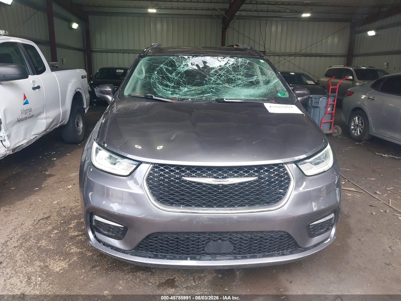 2C4RC1BG9NR****** · 2022 CHRYSLER PACIFICA TOURING L · 6/11