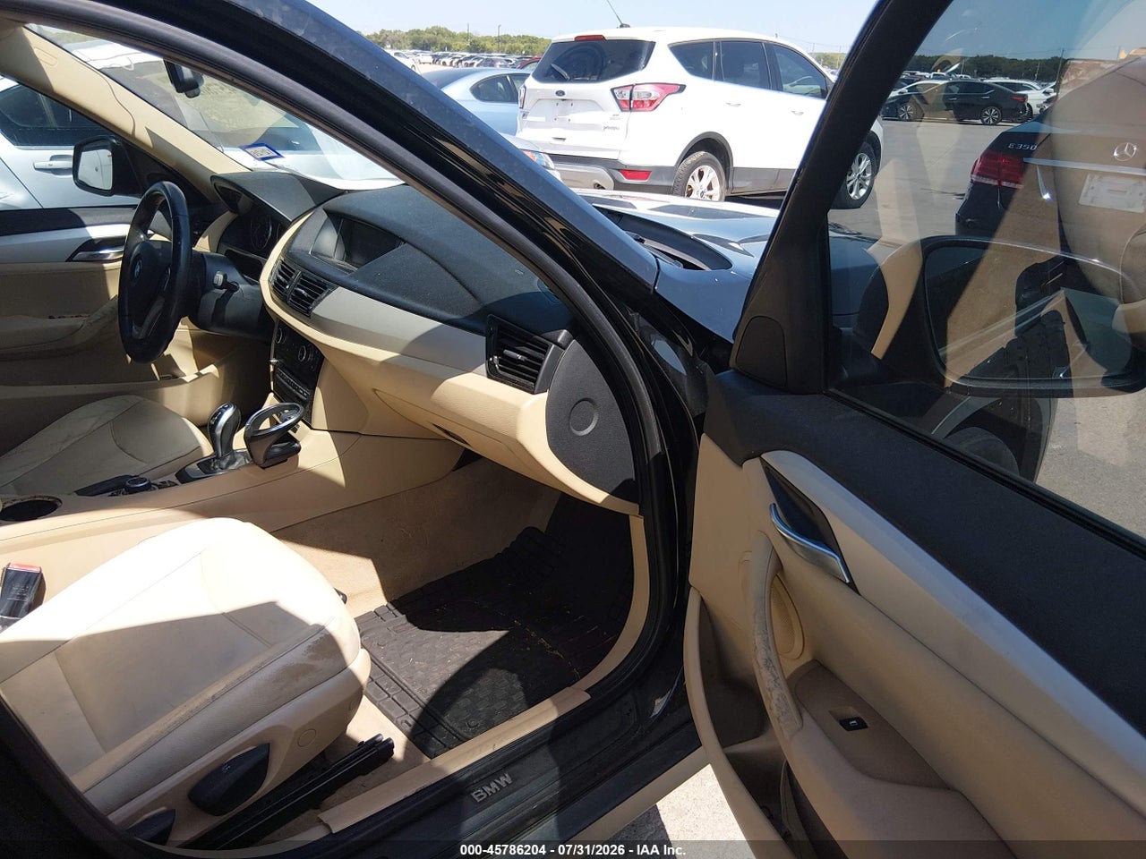 WBAVM1C53FV****** · 2015 BMW X1 SDRIVE28I · 5/11