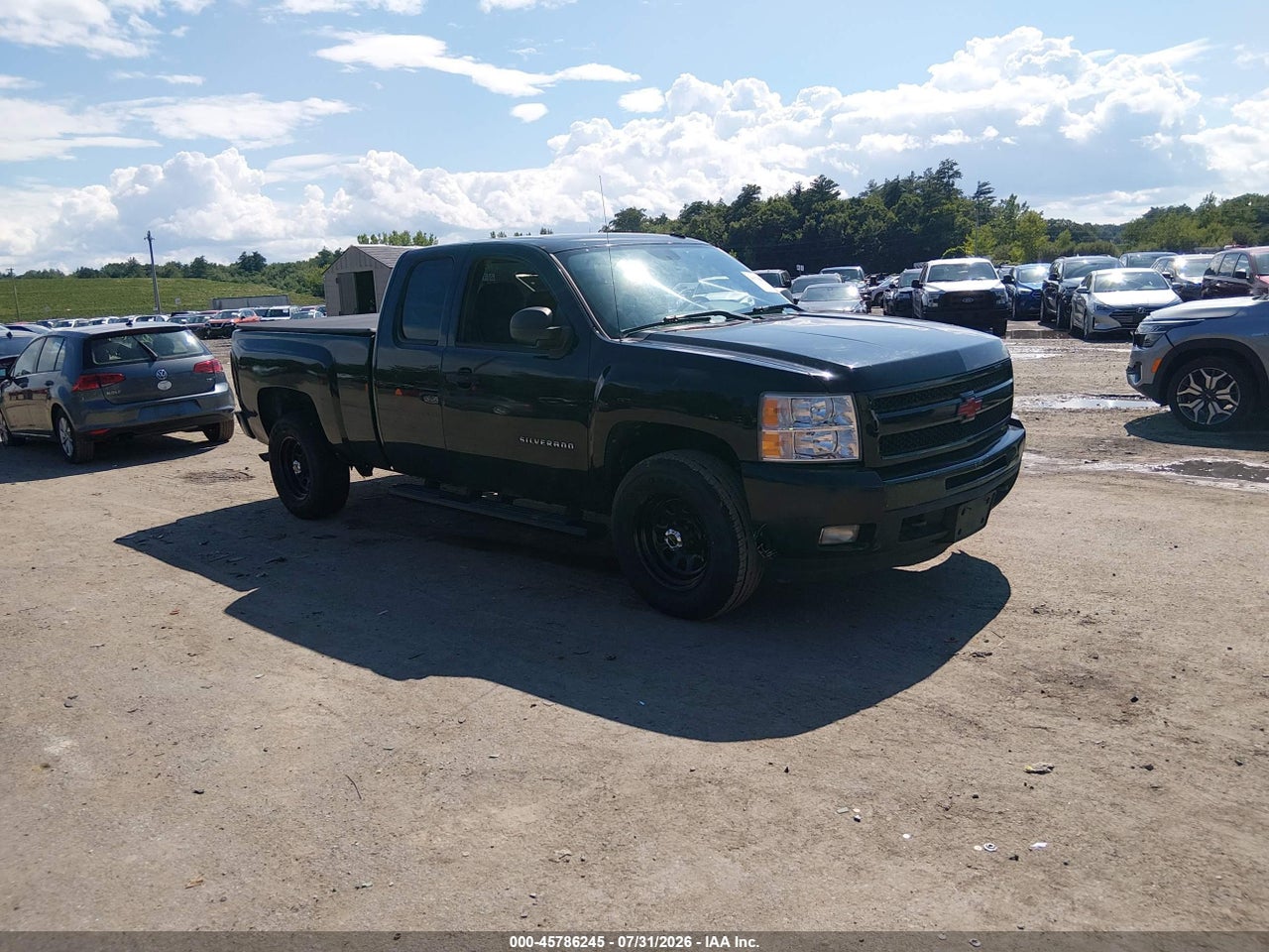 1GCRKSE3XBZ****** · 2011 CHEVROLET SILVERADO K1500 LT