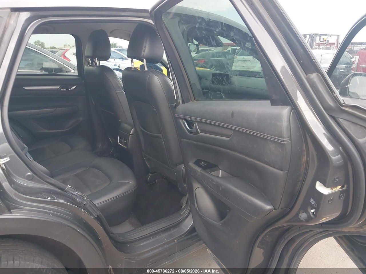 JM3KFACL8H0****** · 2017 MAZDA CX-5 TOURING · 8/11