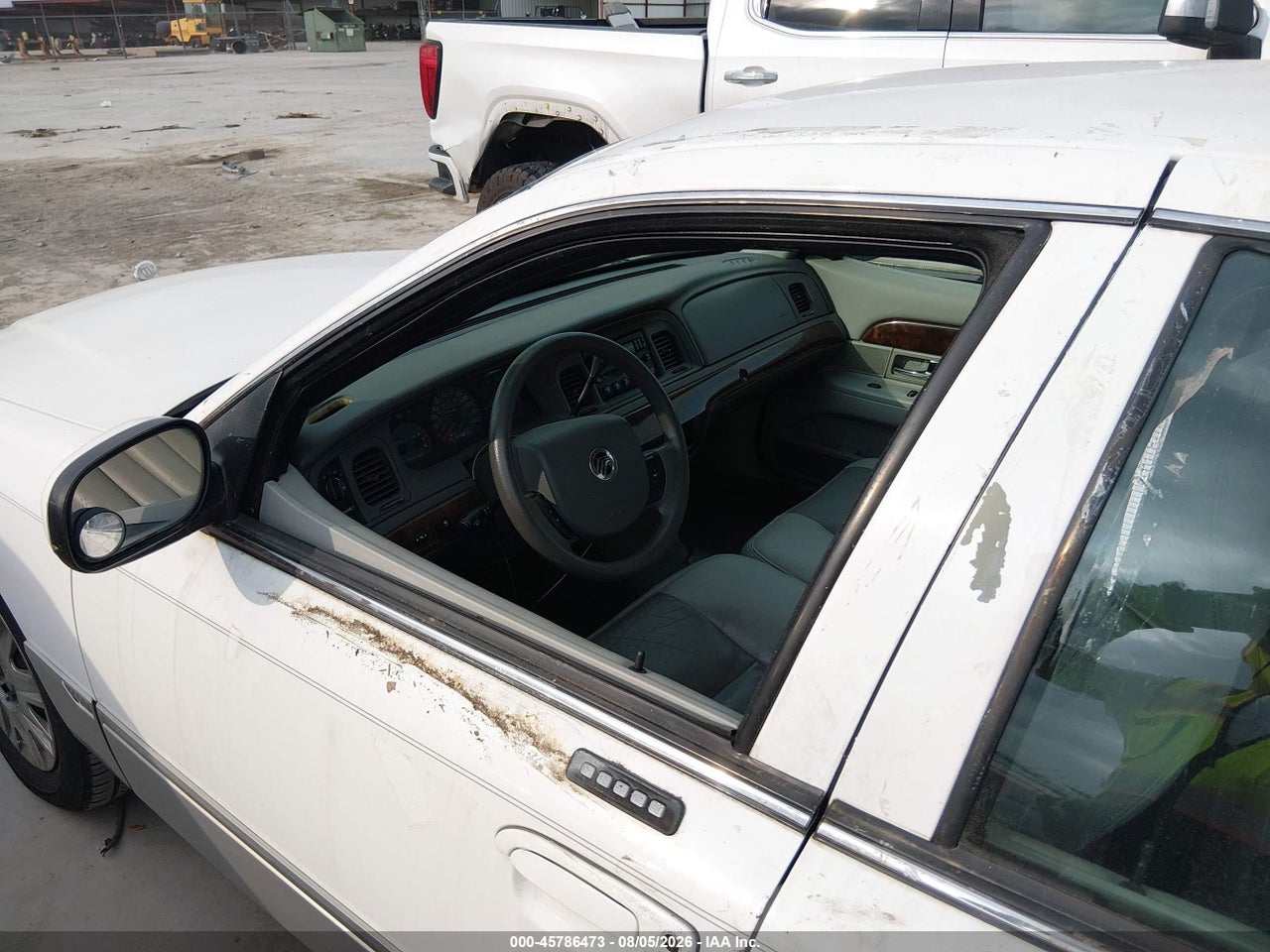 2005 MERCURY GRAND MARQUIS GS · 6/8