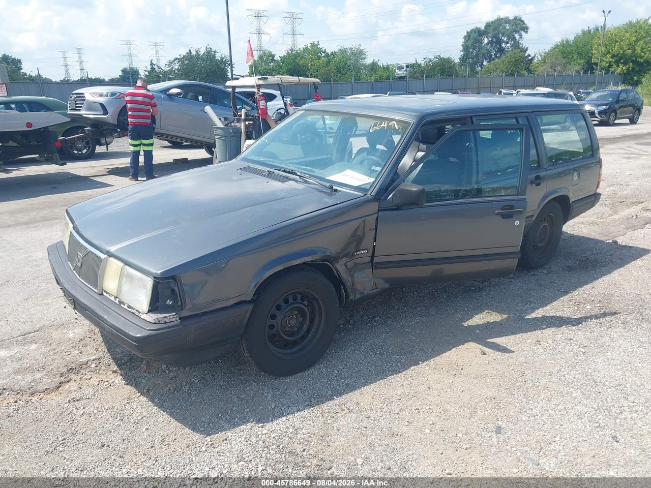 1993 VOLVO 940   · 2/11