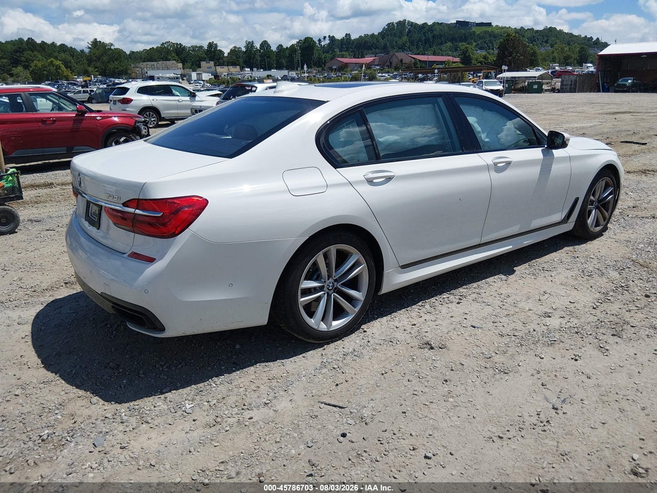 2019 BMW 740I · 4/11