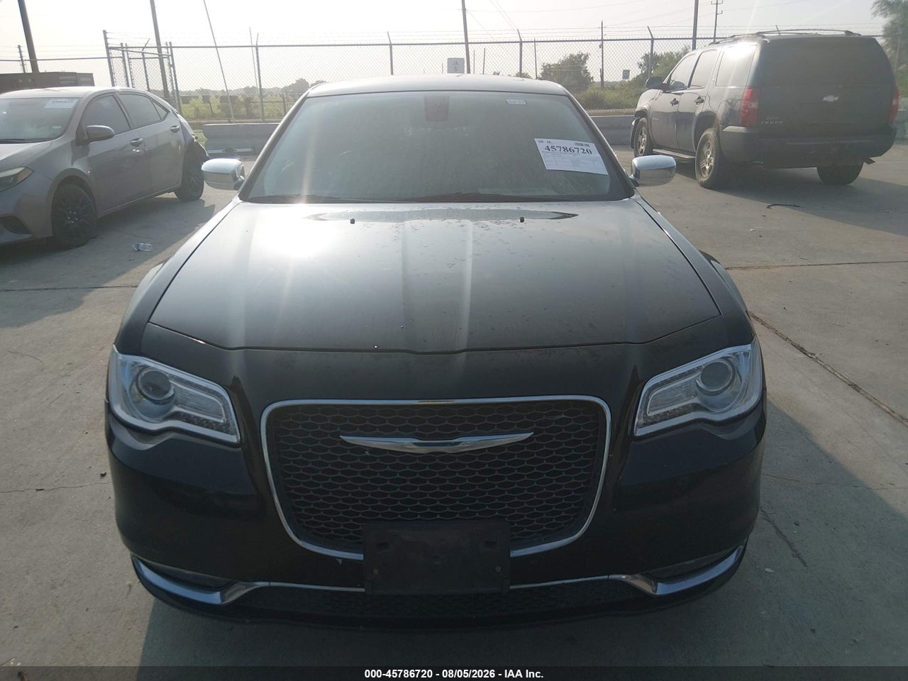 2016 CHRYSLER 300C · 6/11