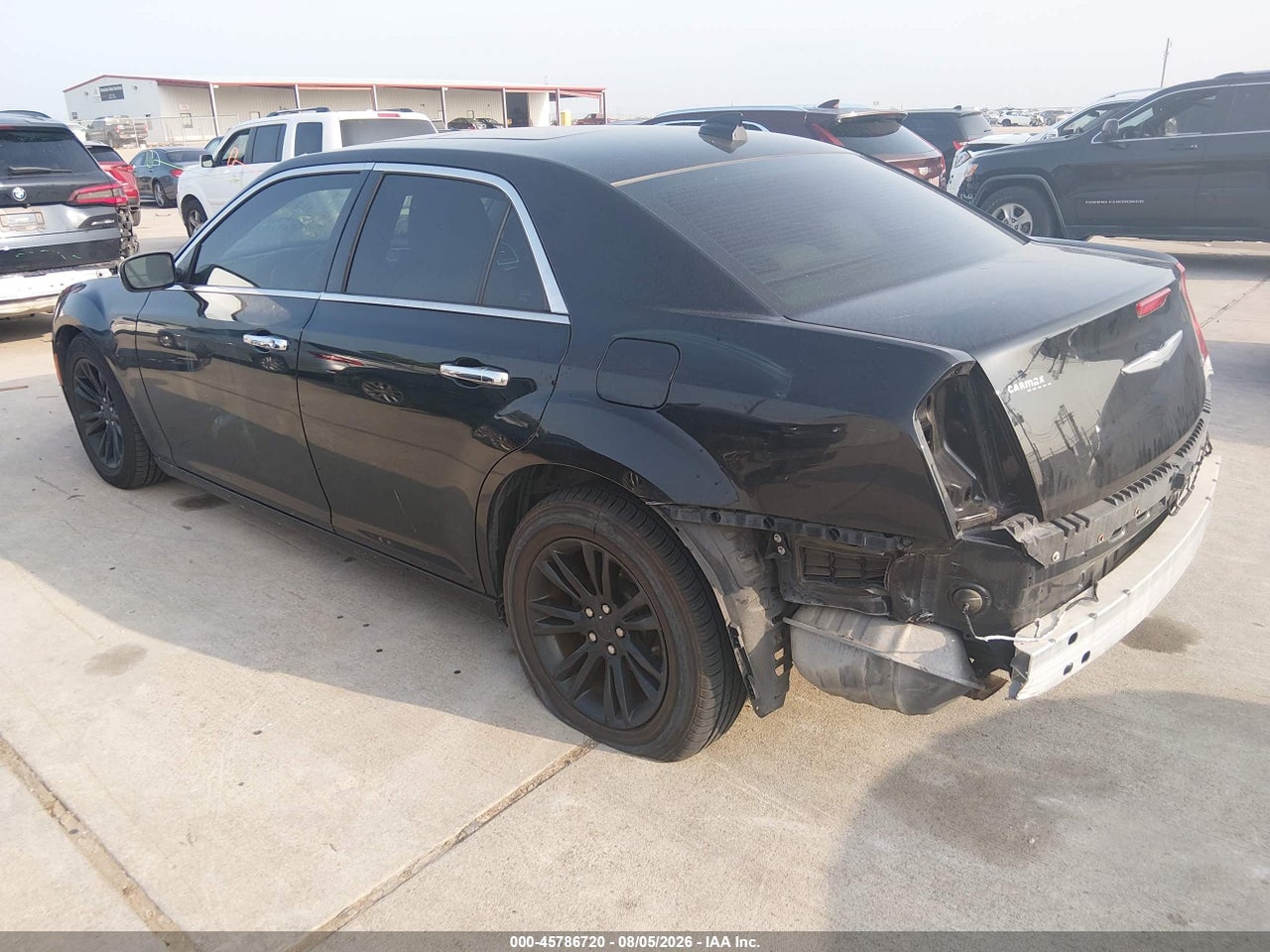2016 CHRYSLER 300C · 3/11