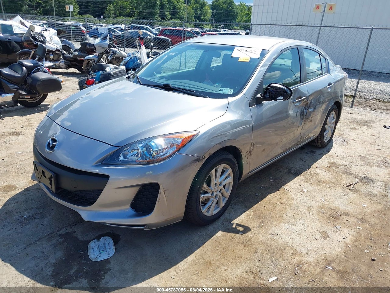 2012 MAZDA MAZDA3 I TOURING · 2/11