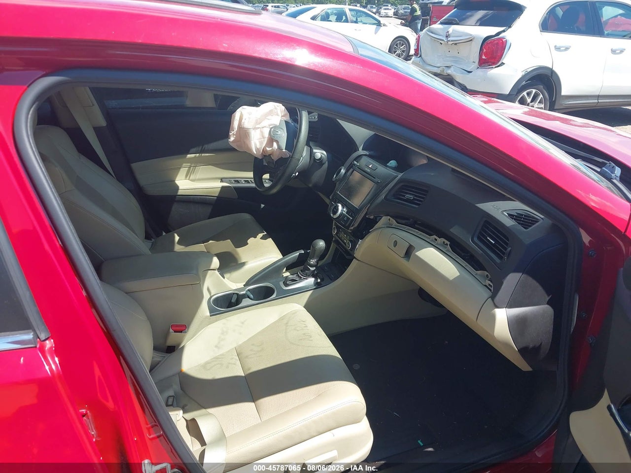 2017 ACURA ILX PREMIUM PACKAGE/TECHNOLOGY PLUS PACKAGE · 5/11