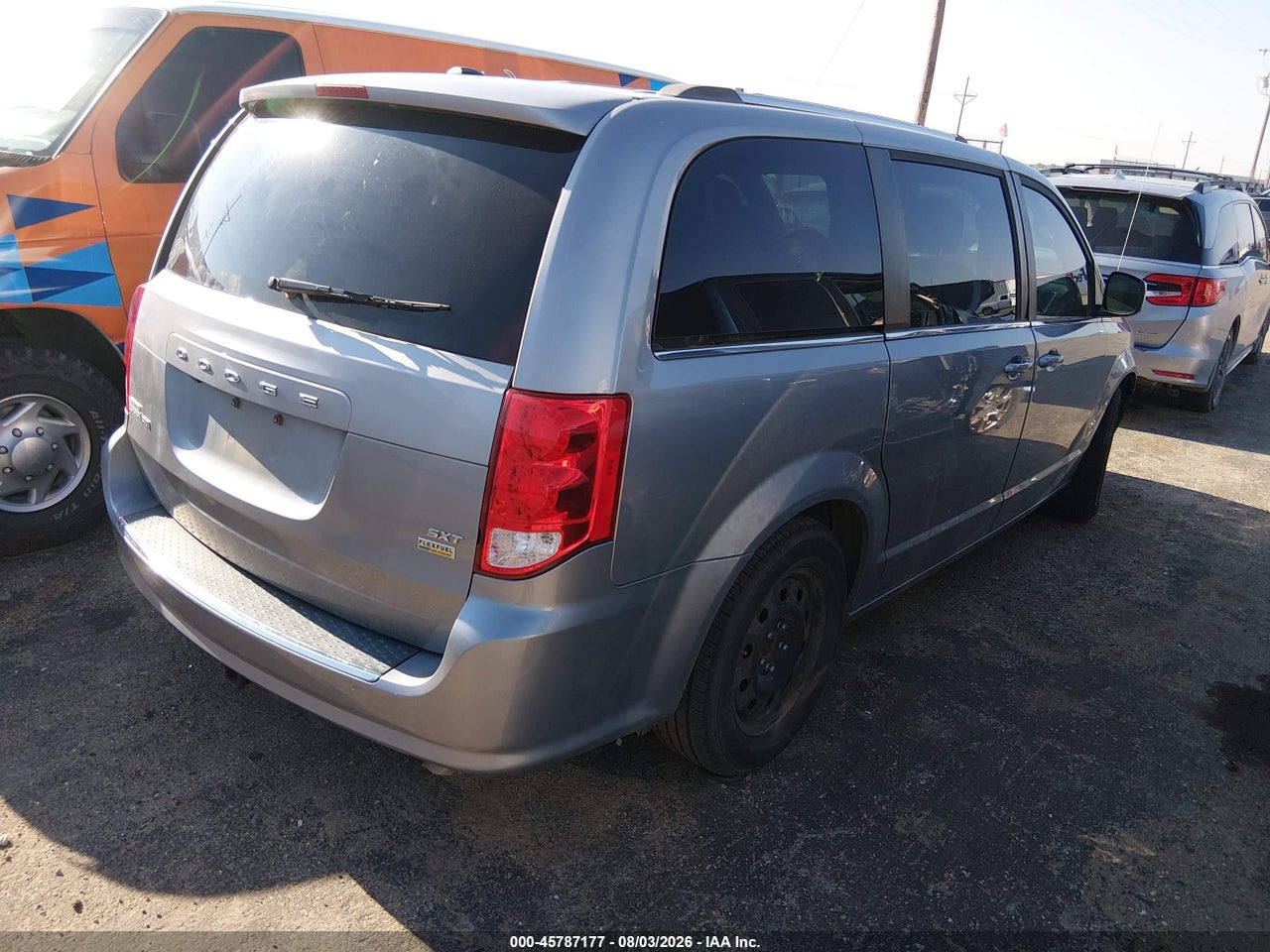 2019 DODGE GRAND CARAVAN SXT · 4/11