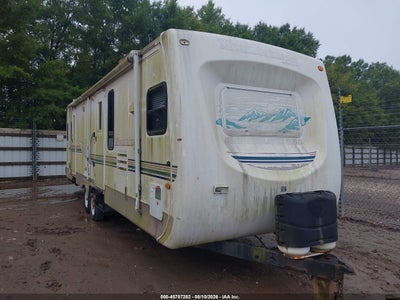 4YDT3052822****** · 2002 KEYSTONE TRAVEL TRLR