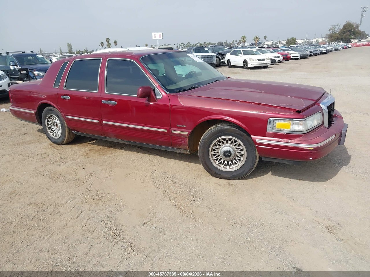 1LNLM81W3VY****** · 1997 LINCOLN TOWN CAR EXECUTIVE