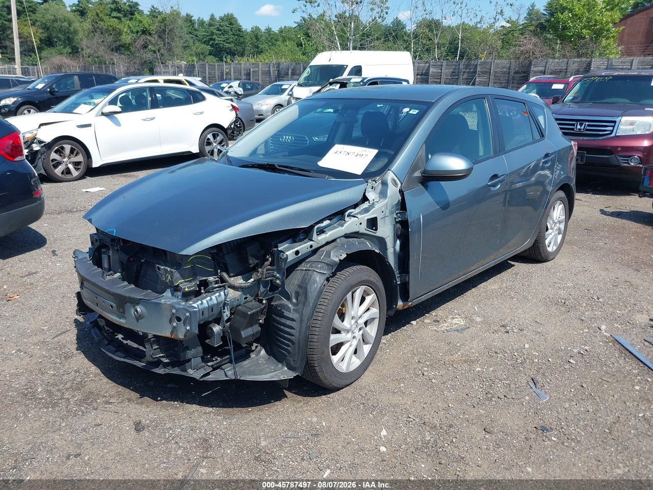 2012 MAZDA MAZDA3 I TOURING · 2/11