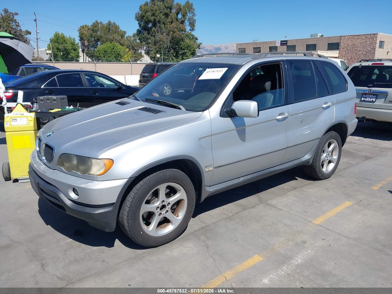 2001 BMW X5 3.0 · 2/11