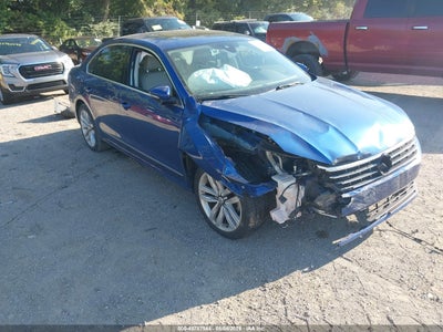 2017 VOLKSWAGEN PASSAT 1.8T SEL PREMIUM