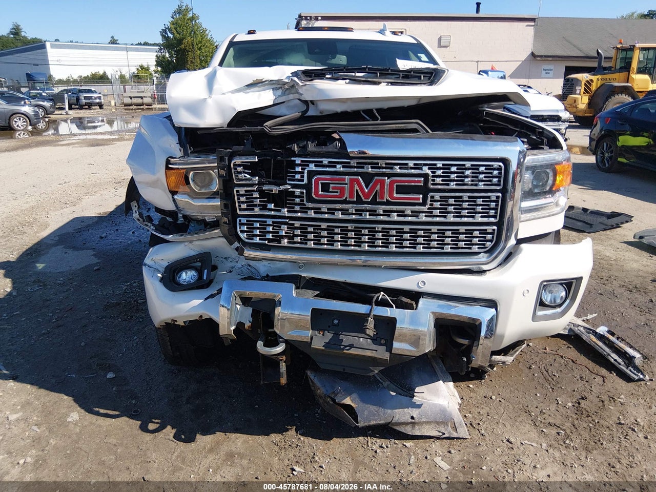2018 GMC SIERRA 3500HD DENALI · 6/11