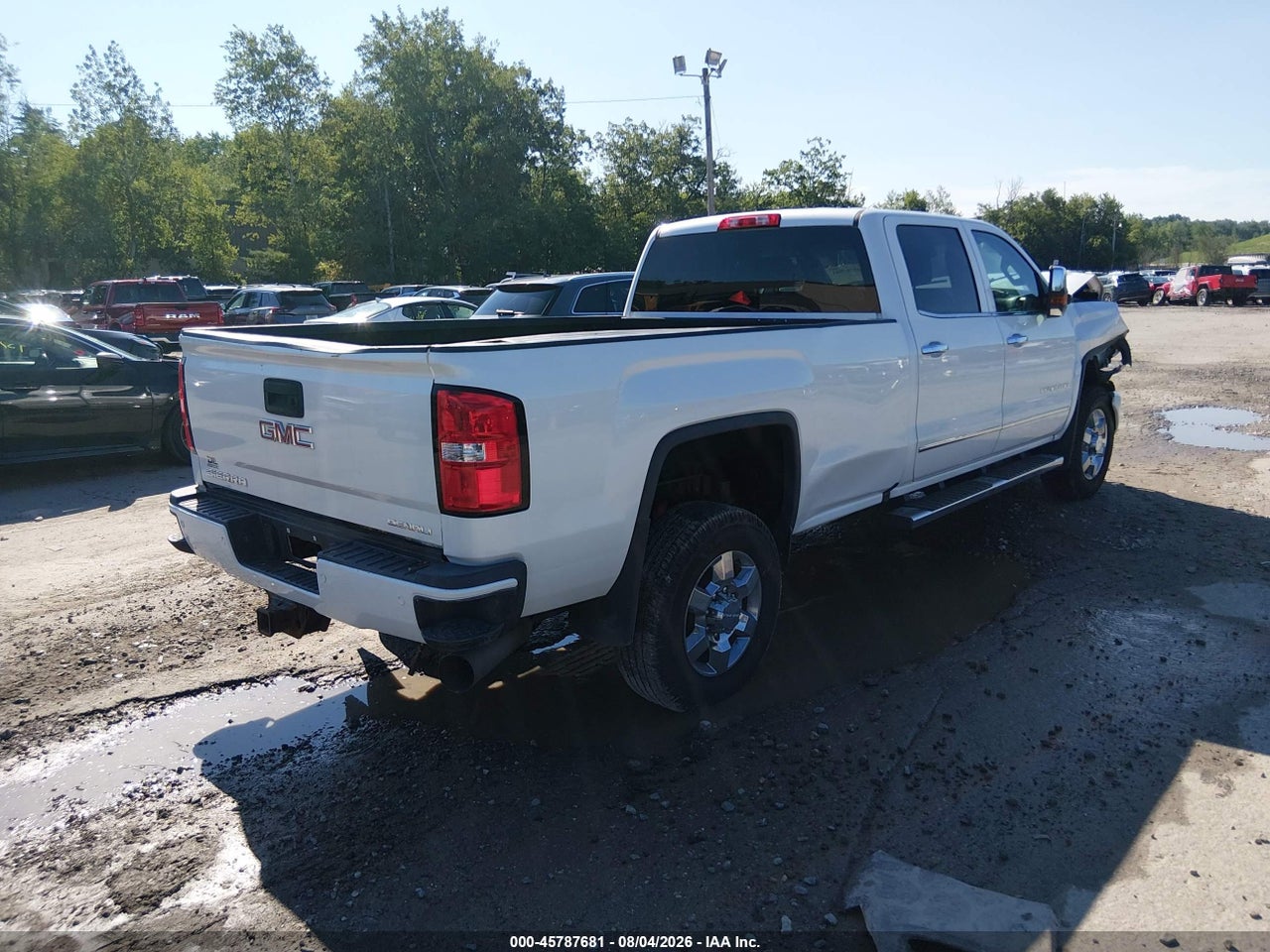 2018 GMC SIERRA 3500HD DENALI · 4/11