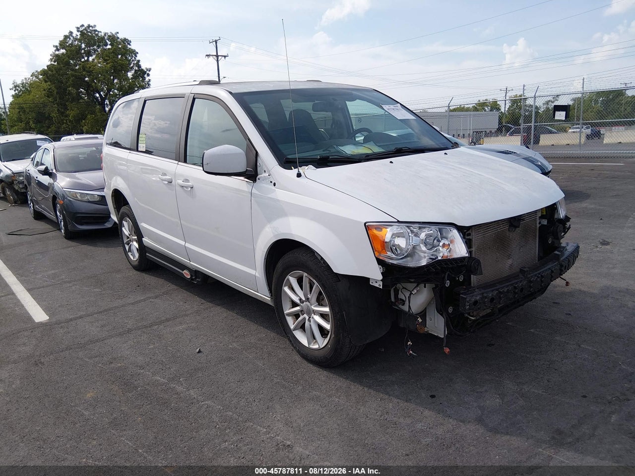 2C4RDGCGXJR****** · 2018 DODGE GRAND CARAVAN SXT