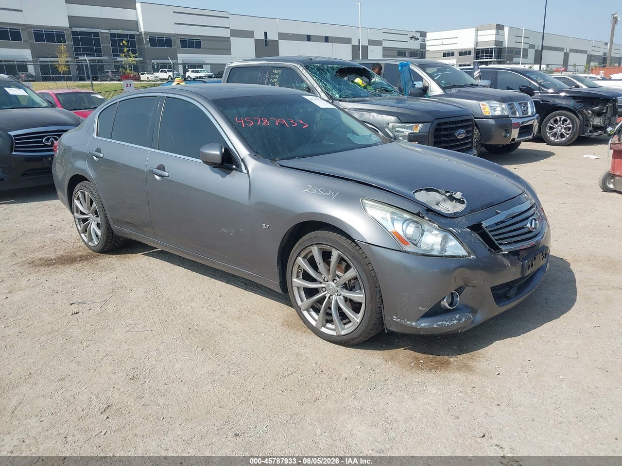 JN1CV6AR2FM****** · 2015 INFINITI Q40