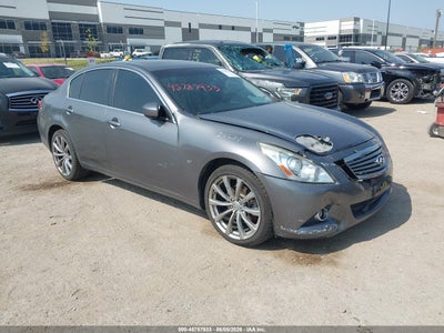 JN1CV6AR2FM****** · 2015 INFINITI Q40