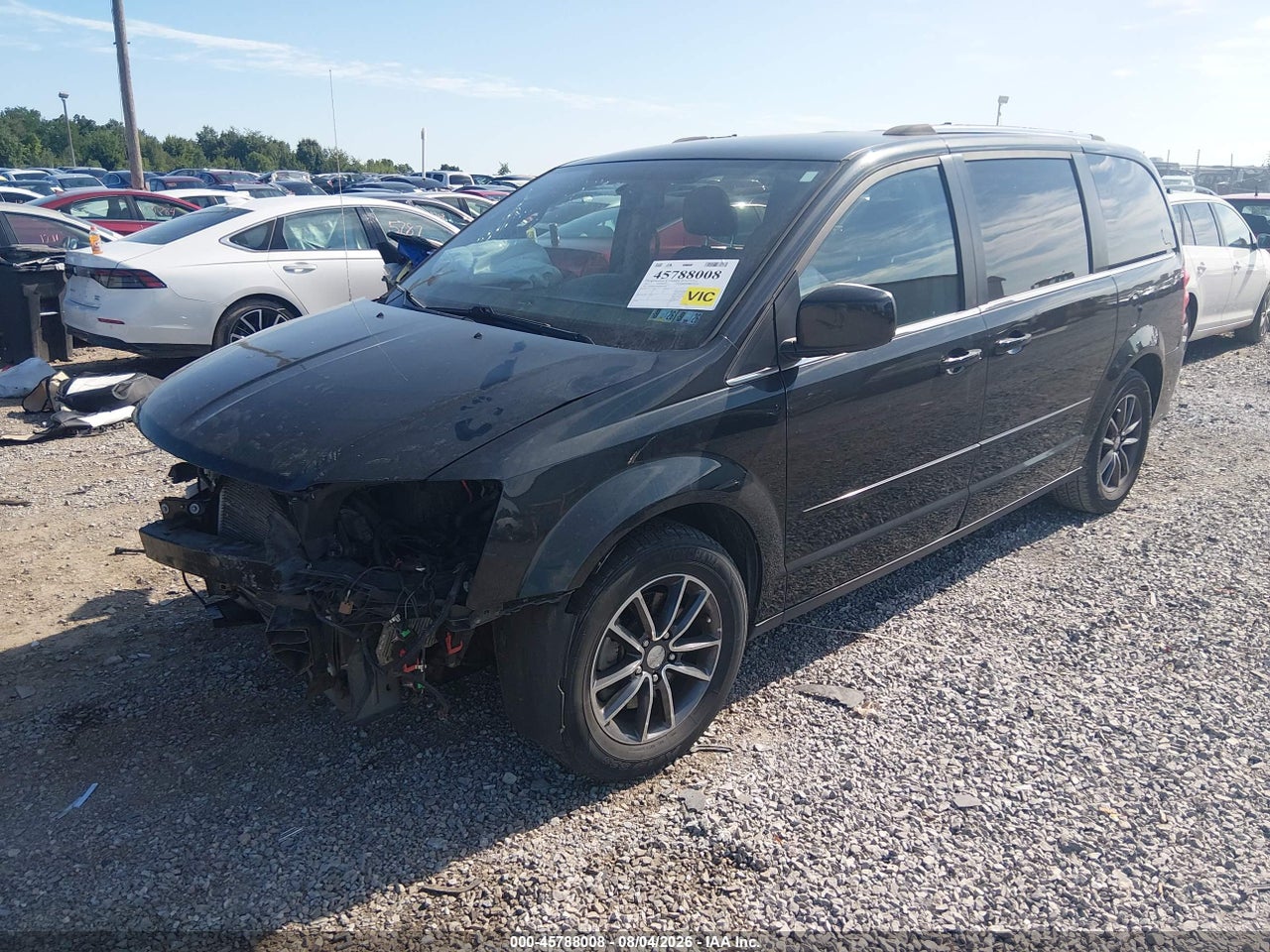 2017 DODGE GRAND CARAVAN SXT · 2/11