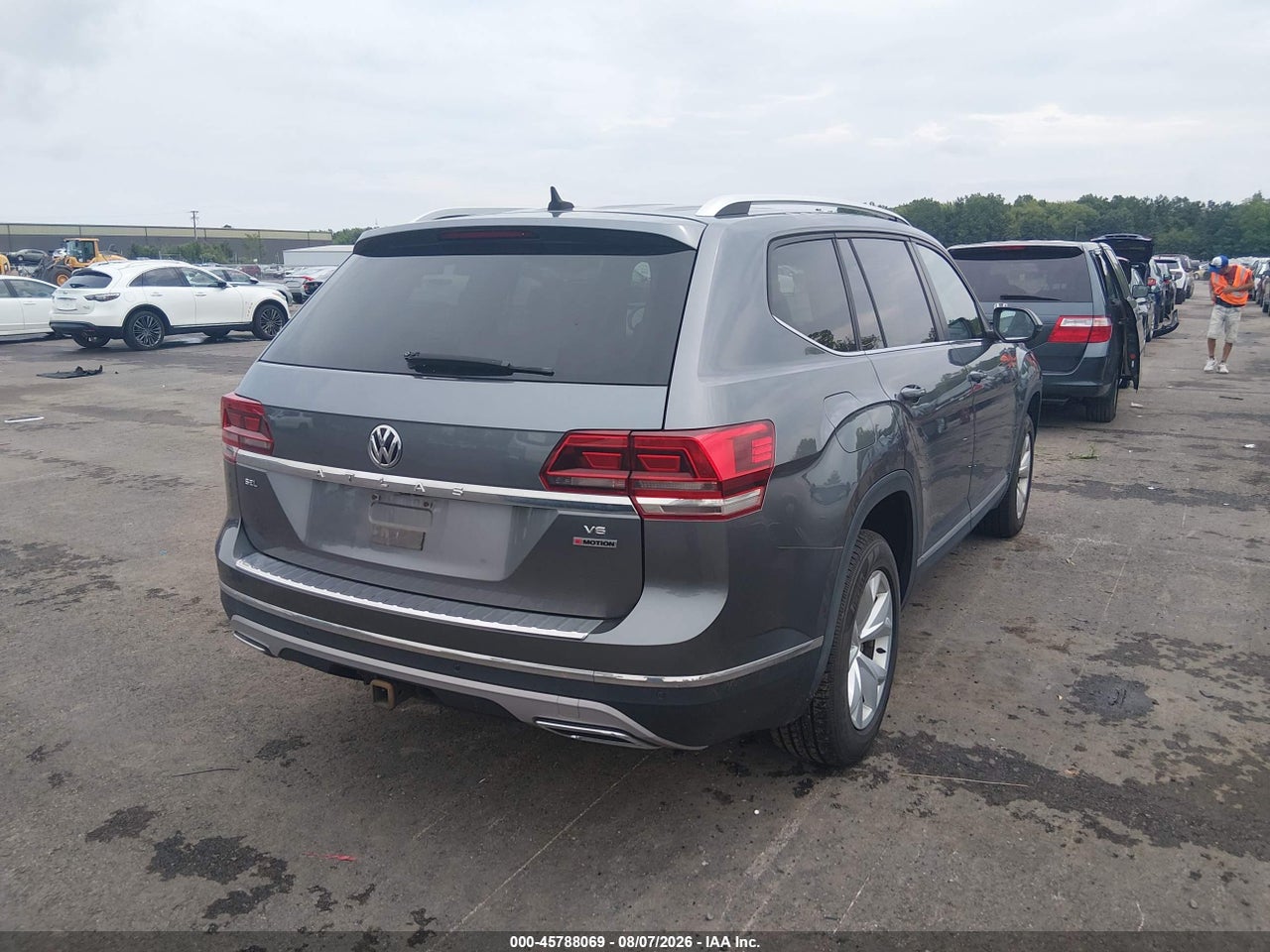 2018 VOLKSWAGEN ATLAS 3.6L V6 SEL · 4/11
